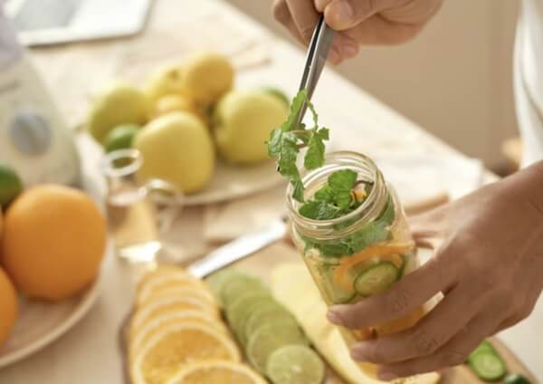 Potraviny, ktoré prirodzene dopĺňajú zdravú detoxikáciu